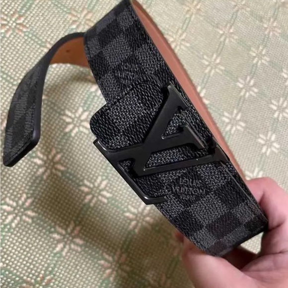 Men’s fashion belt